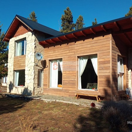 Se vende Casa en barrio privado de Bariloche