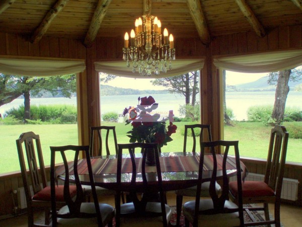 INCREIBLE CASA EN VENTA SOBRE COSTA AL LAGO MORENO
