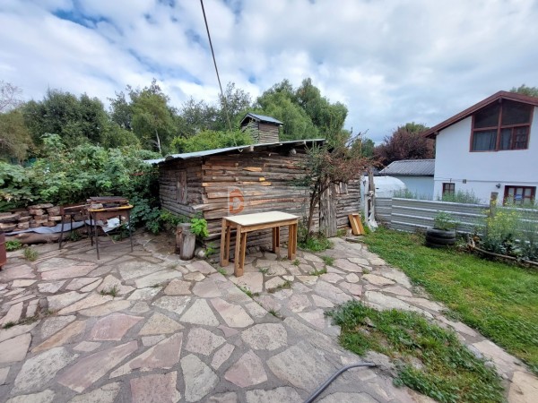 SE VENDE CASA + CABAÑA EN PH en BARILOCHE 
