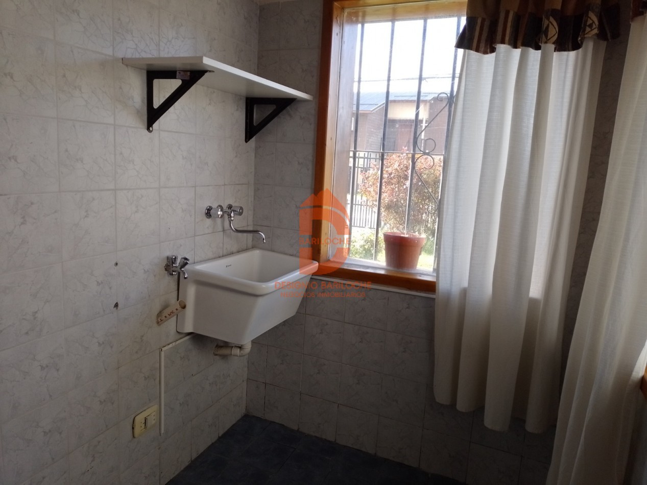 Casa y 3 dptos en venta - San Carlos de Bariloche